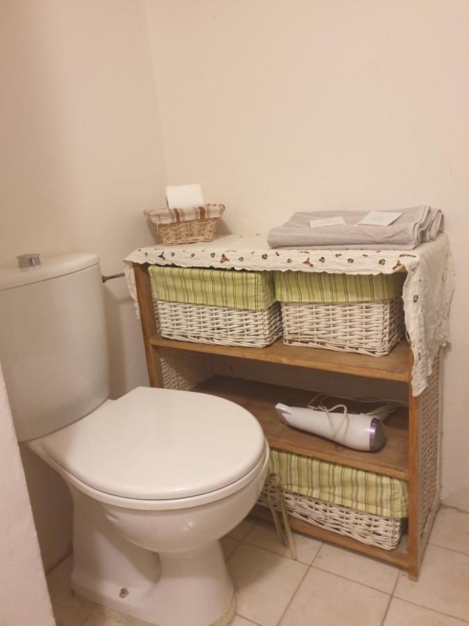 Helga's House- Una Finestra sul Borgo Ambra Esterno foto